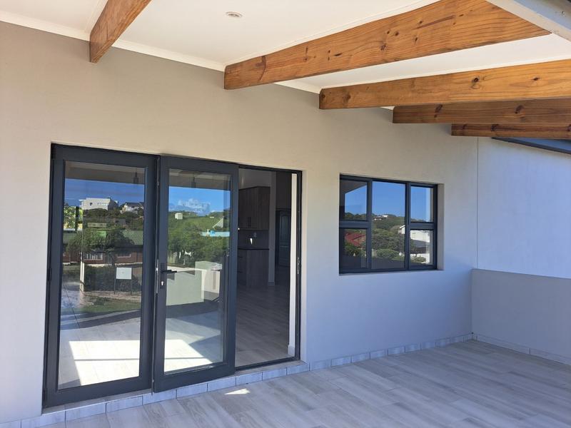 4 Bedroom Property for Sale in Pearly Beach Western Cape